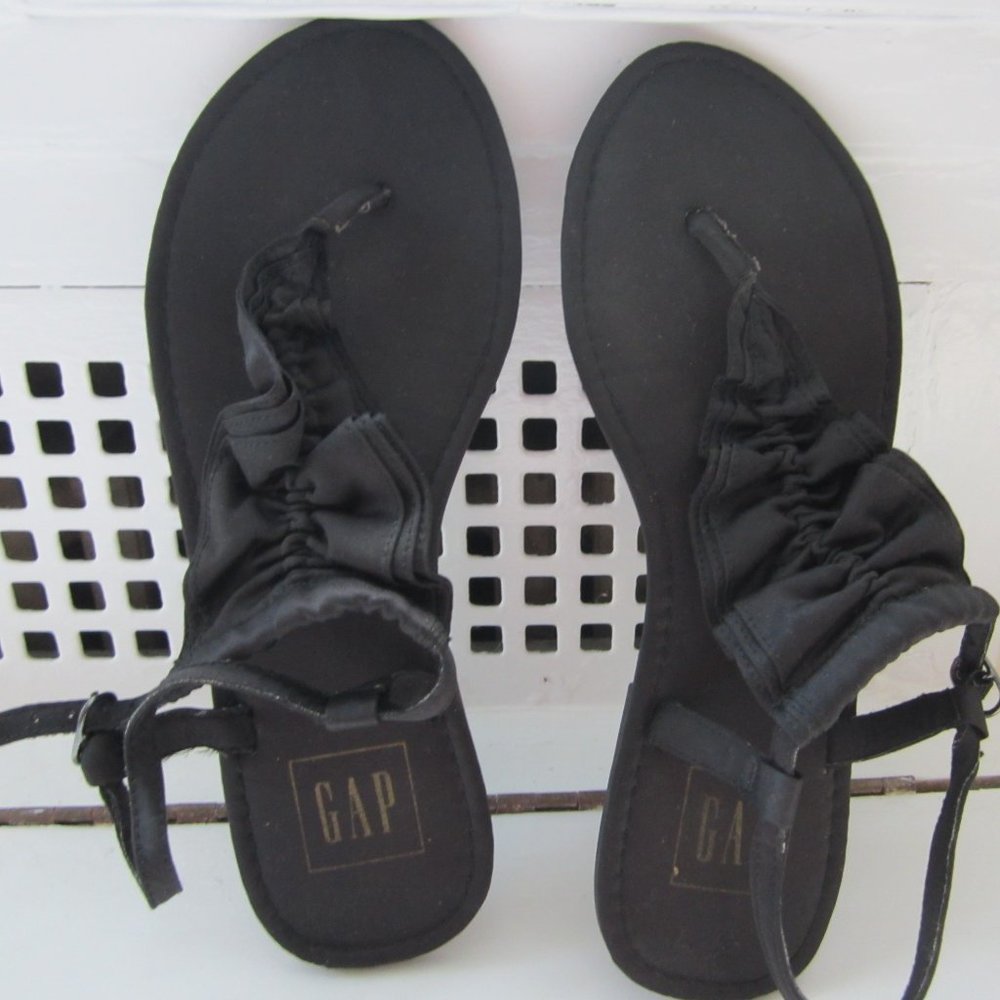 Gap Sandals